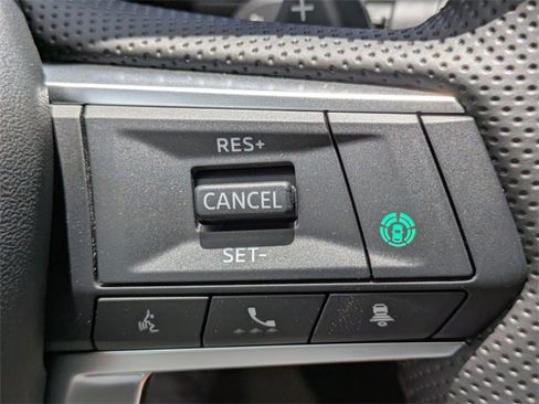 New 2025 Mitsubishi Outlander SE image 27