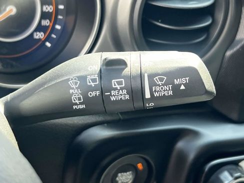 Used 2023 Jeep Wrangler Unlimited Sport AWD/4WD image 21