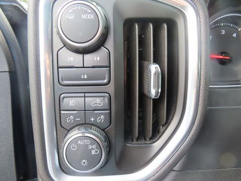 Used 2021 Chevrolet Silverado 2500 LT w/ Convenience Package image 39