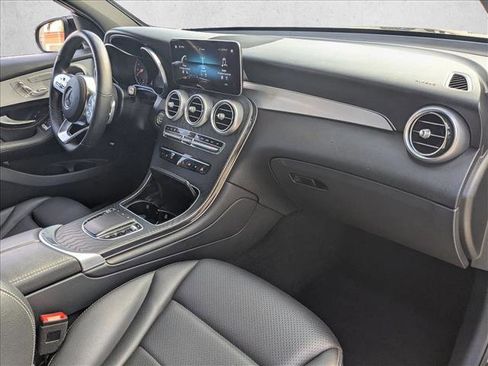Used 2022 Mercedes-Benz GLC 300 image 21
