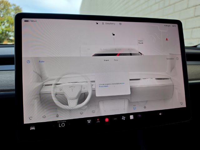 Used 2024 Tesla Model Y Long Range AWD/4WD image 63