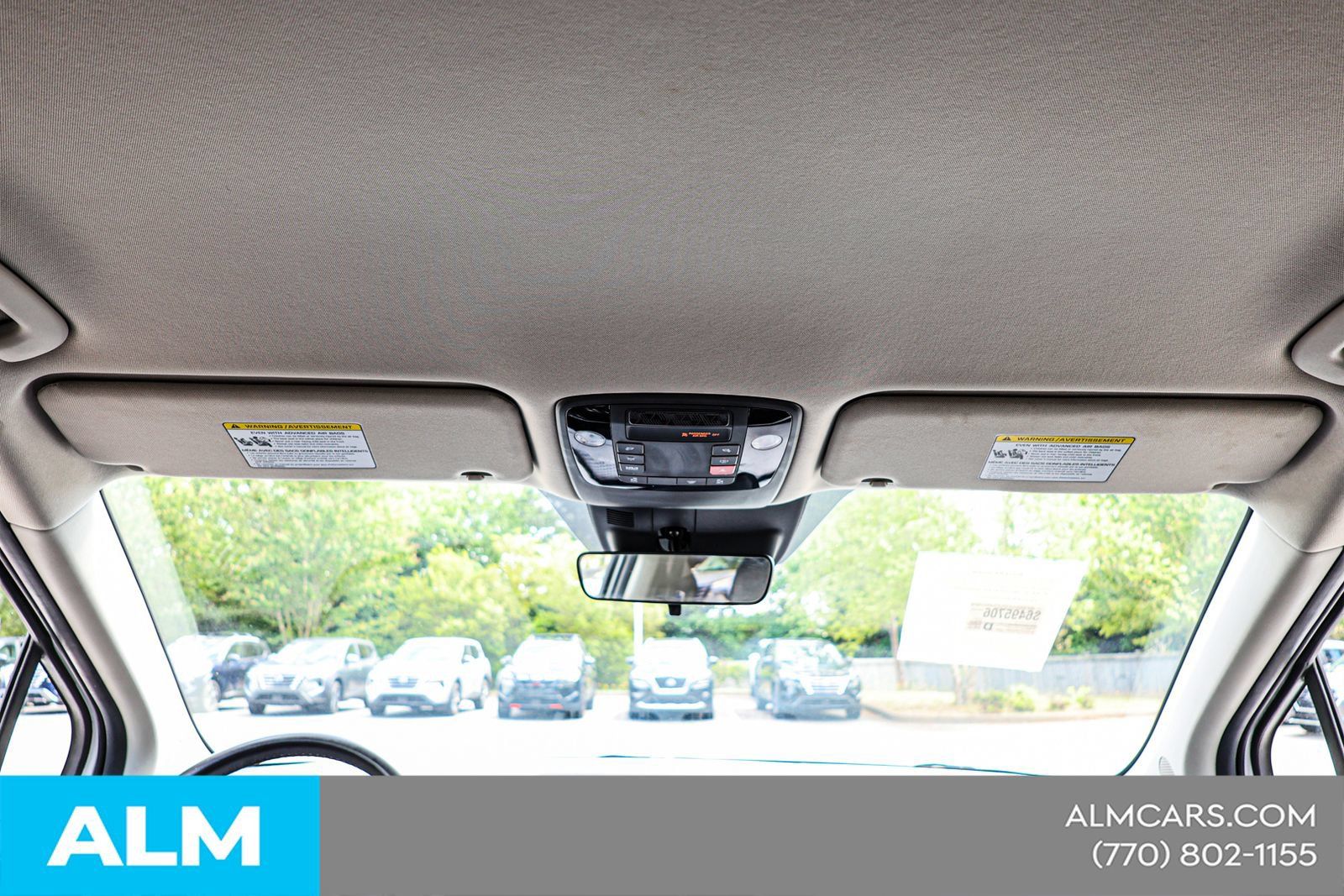 Used 2025 Kia Carnival FWD image 49