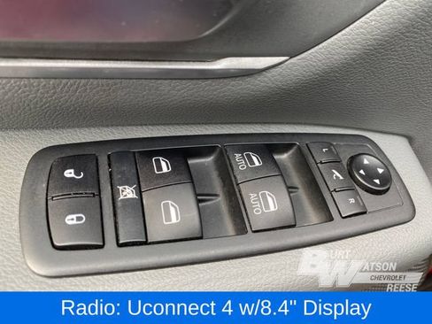 Used 2020 RAM 1500 Big Horn AWD/4WD image 14