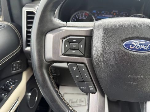 Used 2021 Ford Expedition Max Platinum AWD/4WD image 16