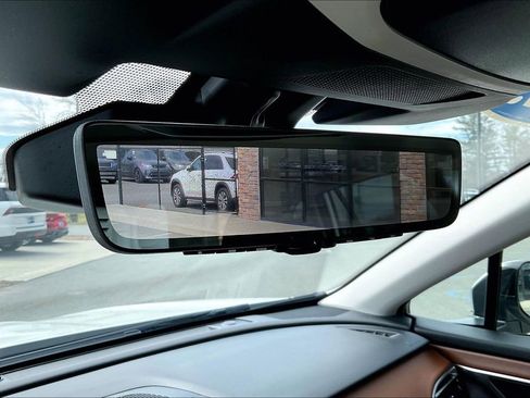 Used 2023 Subaru Outback Touring XT image 15