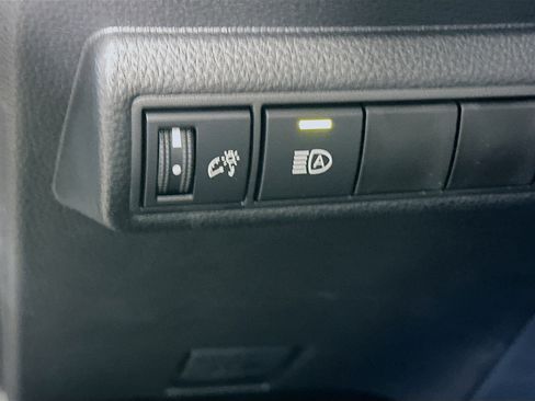 Used 2026 Toyota Corolla LE image 16