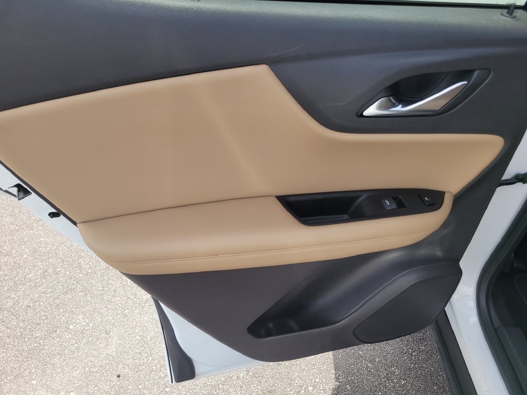 Used 2019 Chevrolet Blazer Premier w/ Driver Confidence II Package FWD image 10