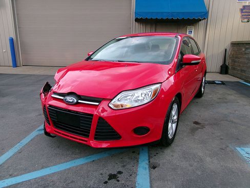 Used 2014 Ford Focus SE image 4