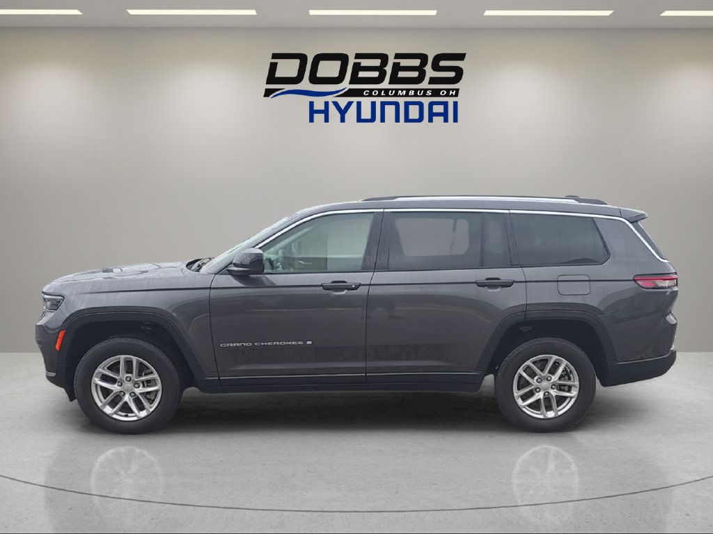 Used 2023 Jeep Grand Cherokee L Laredo w/ Luxury Tech Group I AWD/4WD image 2