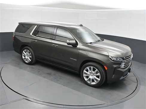 Used 2021 Chevrolet Tahoe High Country image 32