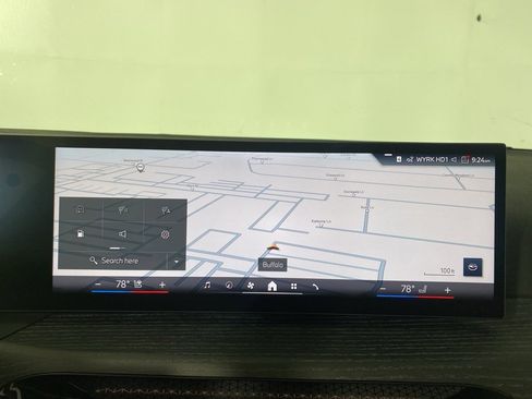 New 2025 BMW 330i xDrive Sedan w/ Convenience Package image 11