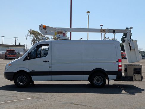 Used 2013 Mercedes-Benz Sprinter 3500 w/ High Idle Fixed Pkg image 4