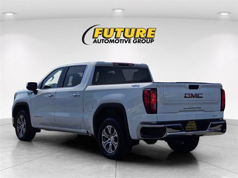 Used 2024 GMC Sierra 1500 SLT image 7