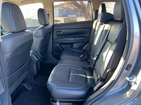 Used 2020 Mitsubishi Outlander SEL image 26