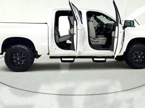 Used 2019 Chevrolet Silverado 1500 RST AWD/4WD image 20