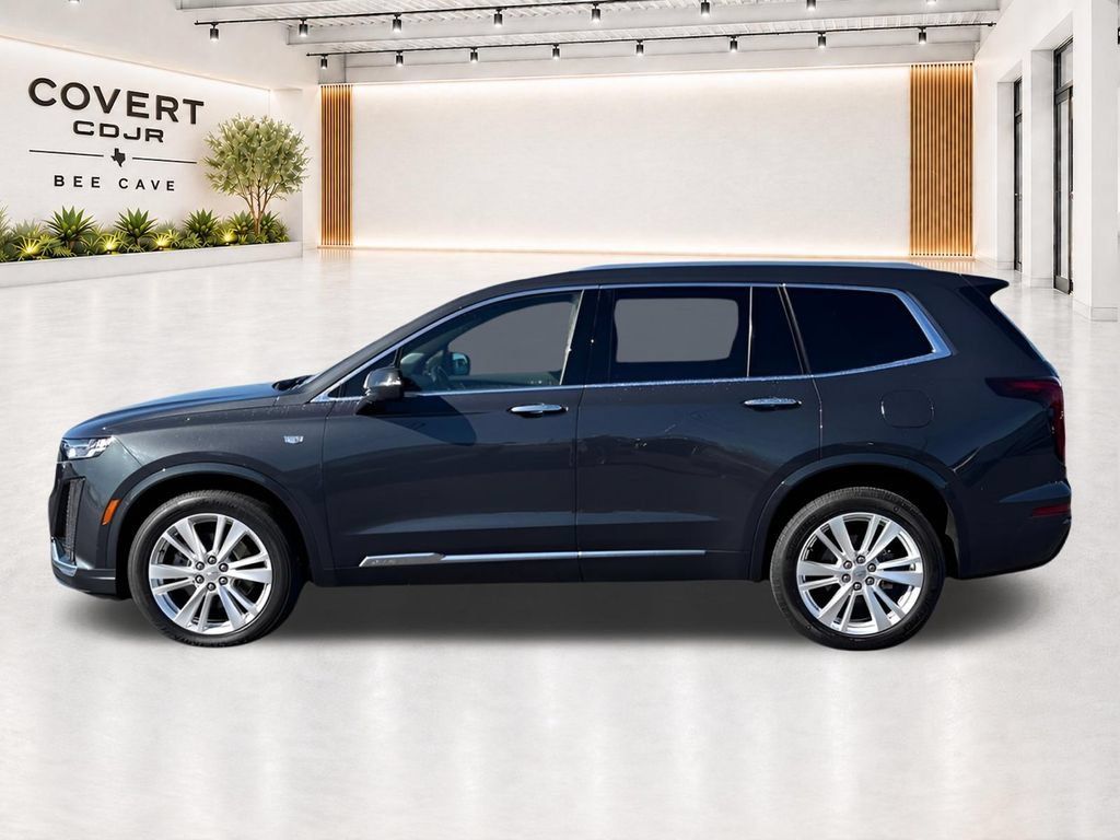 Used 2023 Cadillac XT6 Premium Luxury AWD/4WD image 13