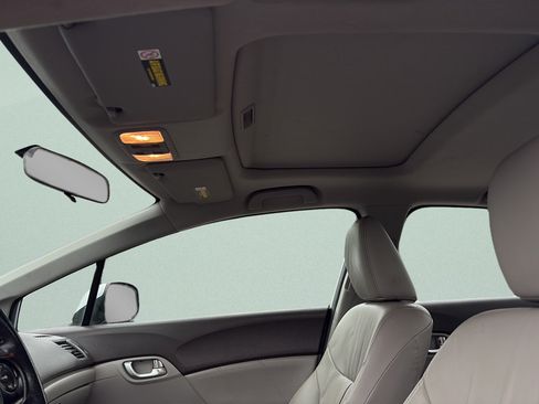 Used 2012 Honda Civic EX-L image 19