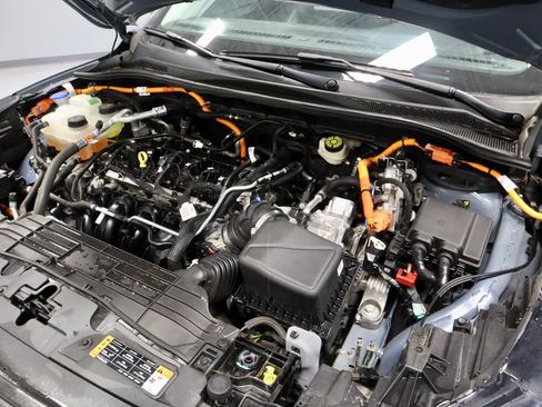 Certified 2023 Ford Escape SE FWD image 17