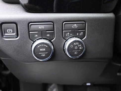 New 2026 GMC Sierra 1500 Elevation image 20