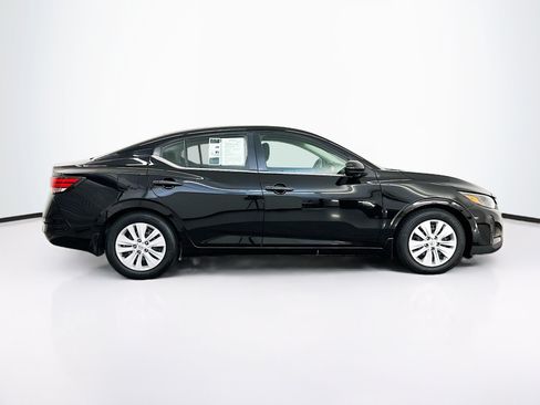 Used 2025 Nissan Sentra S FWD image 10