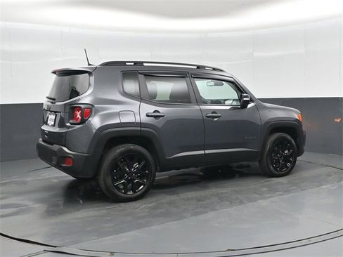 Used 2023 Jeep Renegade Altitude w/ Sun/Sound Group image 3
