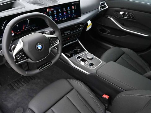 Used 2026 BMW 330i Sedan w/ Premium Package RWD image 8