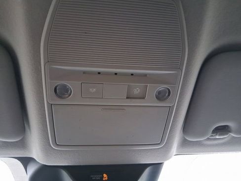 Certified 2025 Nissan Kicks SR image 7