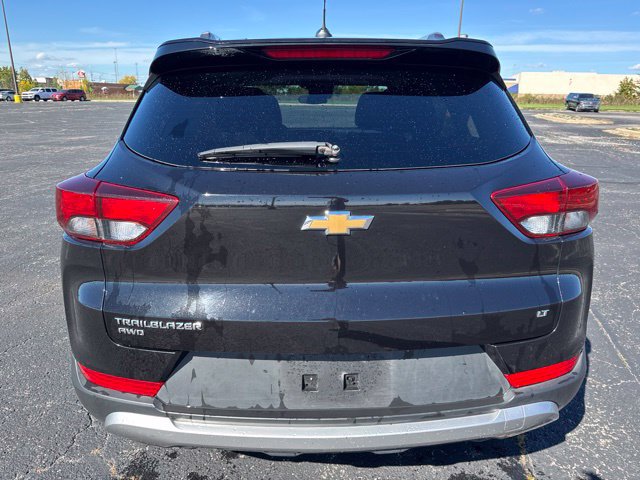 Used 2025 Chevrolet TrailBlazer LT AWD/4WD image 5