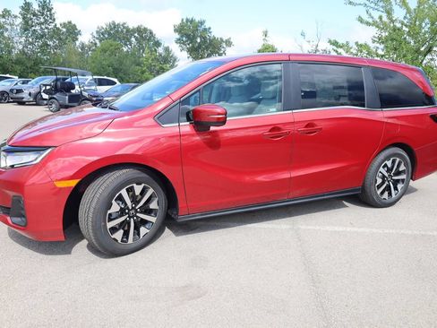 New 2026 Honda Odyssey EX-L image 8