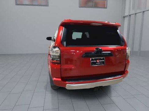 Certified 2022 Toyota 4Runner TRD Off-Road Premium w/ Moonroof Package AWD/4WD image 7