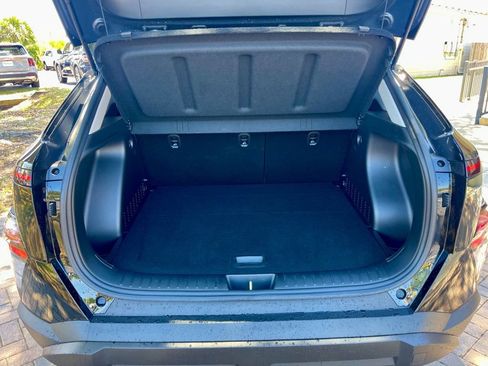 Used 2026 Hyundai Kona SE FWD image 5