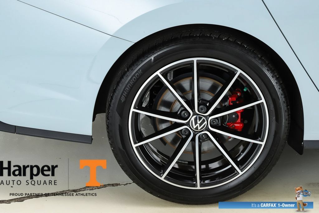 Used 2025 Volkswagen Jetta GLI Autobahn FWD image 50