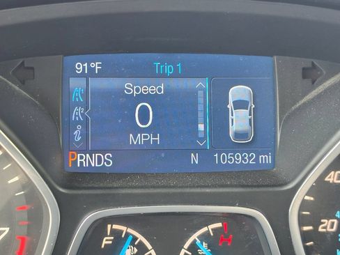 Used 2015 Ford Escape SE FWD image 11