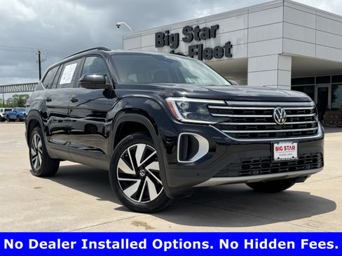 Used 2025 Volkswagen Atlas SE FWD image 2