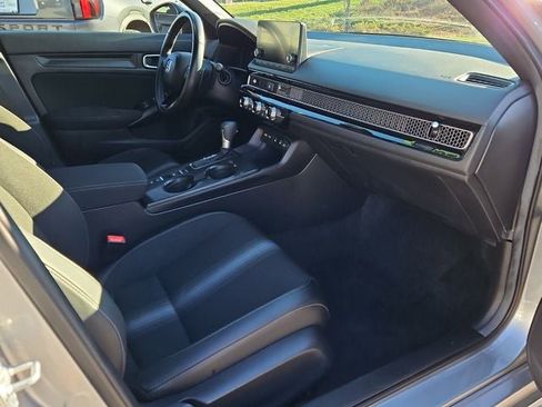 Used 2025 Honda Civic Sport image 14