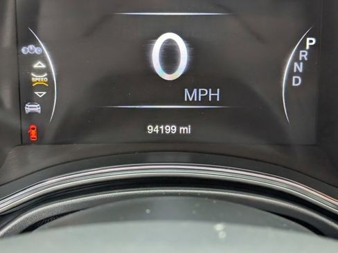 Used 2019 Jeep Grand Cherokee Limited image 15