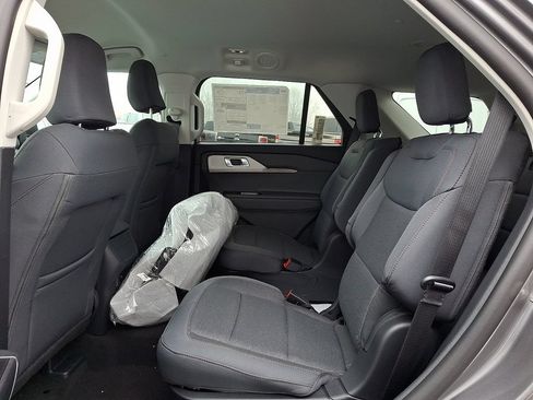 New 2026 Ford Explorer Active AWD/4WD image 6