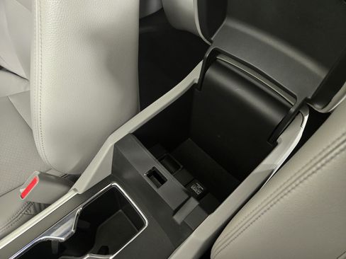 Used 2013 Honda Accord EX-L image 30