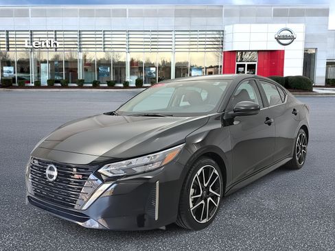 Certified 2024 Nissan Sentra SR image 1