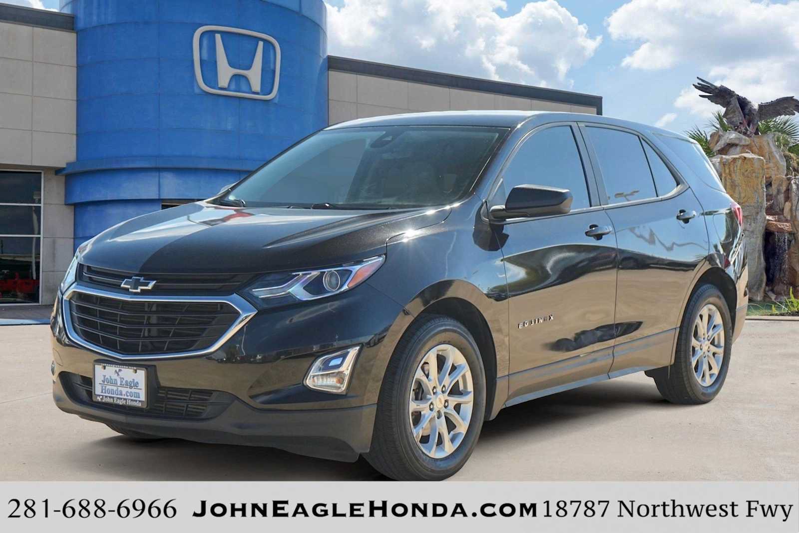 Used 2021 Chevrolet Equinox LS w/ LS Convenience Package FWD image 1