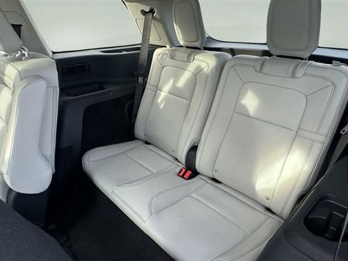 New 2026 Lincoln Aviator Reserve AWD/4WD image 11