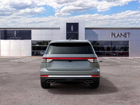 New 2027 Lincoln Aviator Reserve RWD image 7