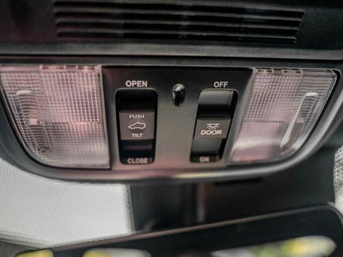 Used 2023 Honda Passport EX-L image 41