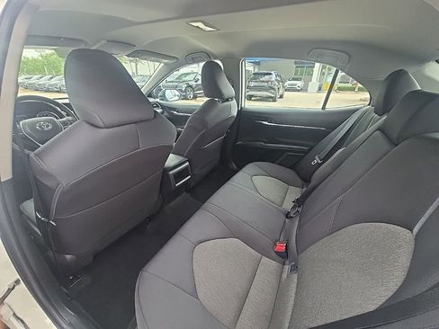 Used 2022 Toyota Camry LE FWD image 24