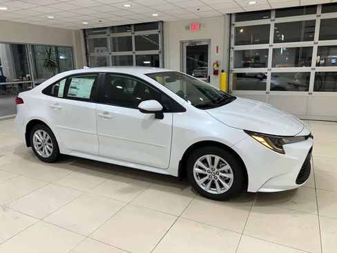 New 2026 Toyota Corolla LE w/ LE Premium Package FWD image 1
