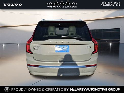 New 2026 Volvo XC90 B6 Ultra image 5
