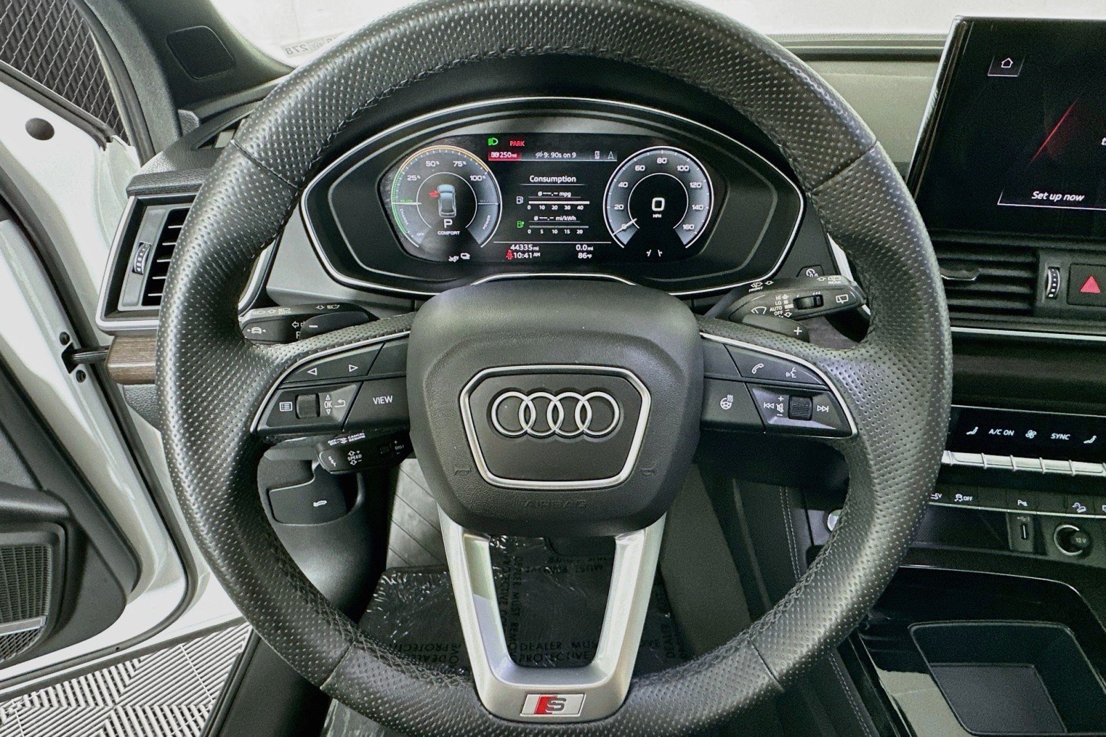 Used 2024 Audi Q5 e Premium Plus AWD/4WD image 19