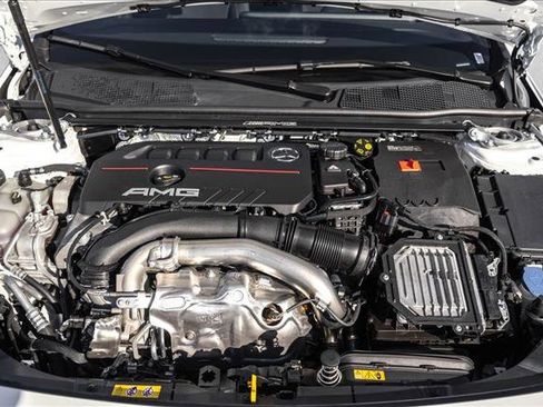 Certified 2025 Mercedes-Benz CLA 35 AMG 4MATIC image 27