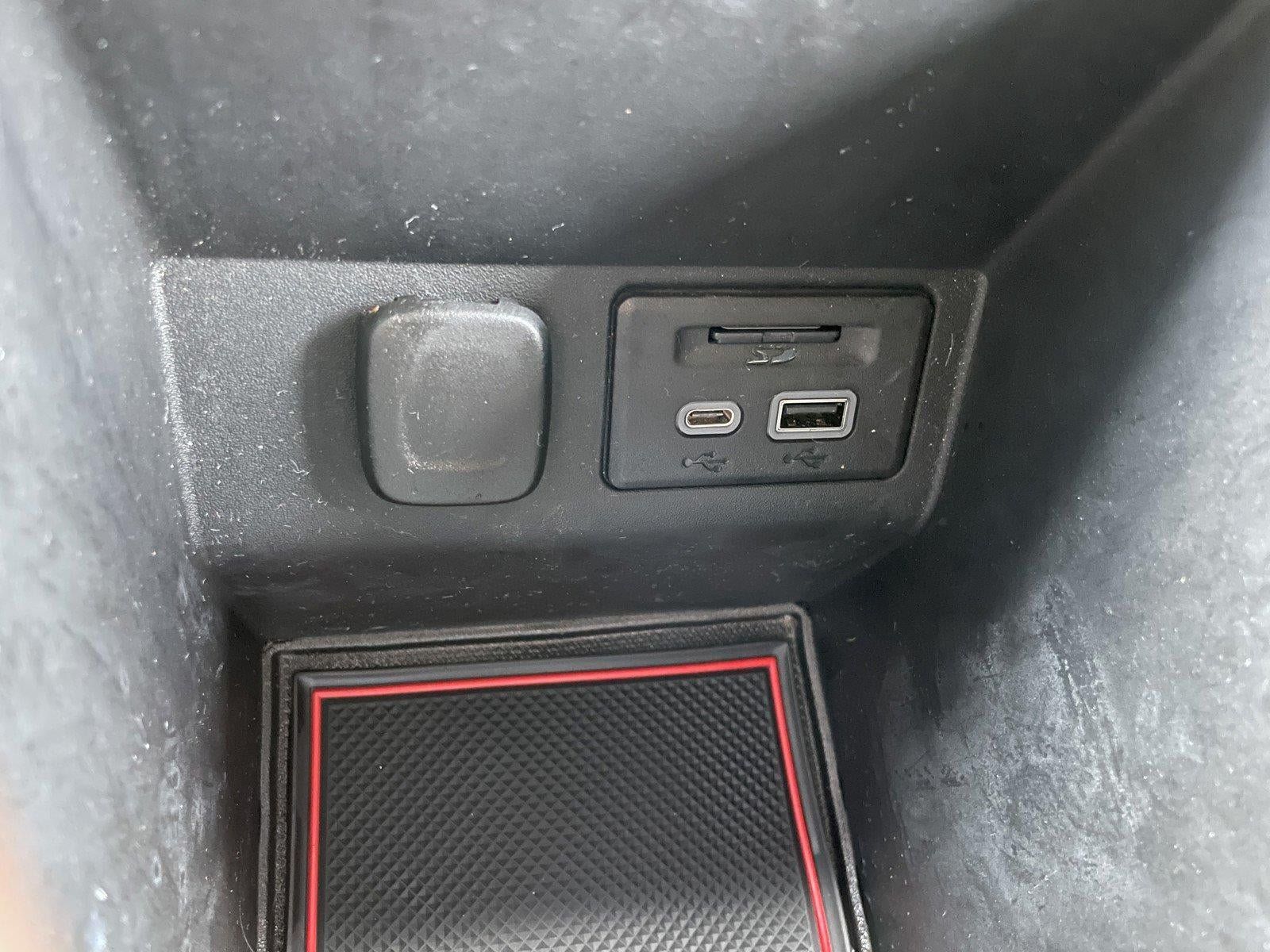 Used 2020 Chevrolet Blazer RS FWD image 33
