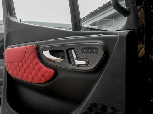 New 2024 Mercedes-Benz Sprinter 3500 image 18